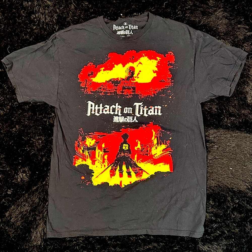 Attack on Titan size Medium (M)
